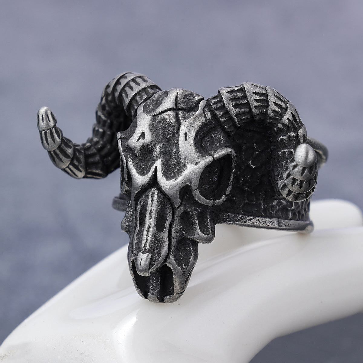 Anillo Calavera Gótico para Hombre - Estilo Punk Vintage